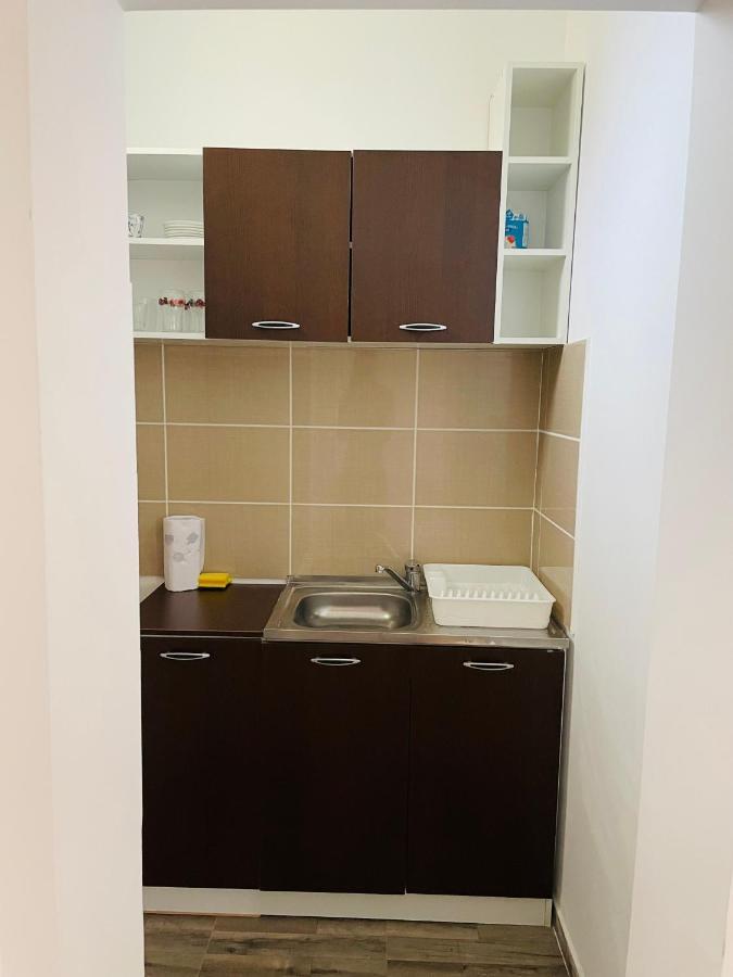 Londof Housing City Center Brasov Apartman Kültér fotó