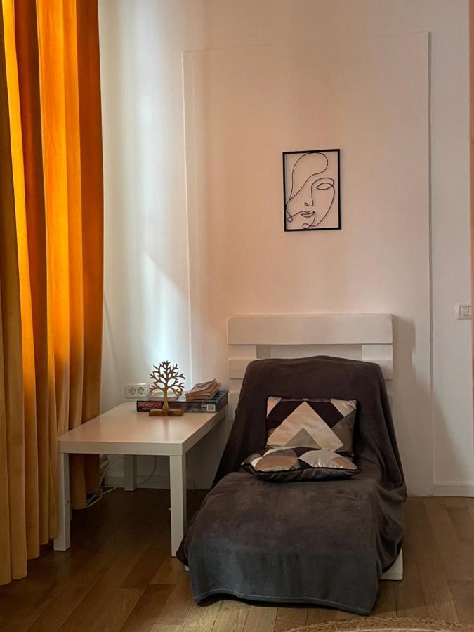 Londof Housing City Center Brasov Apartman Kültér fotó