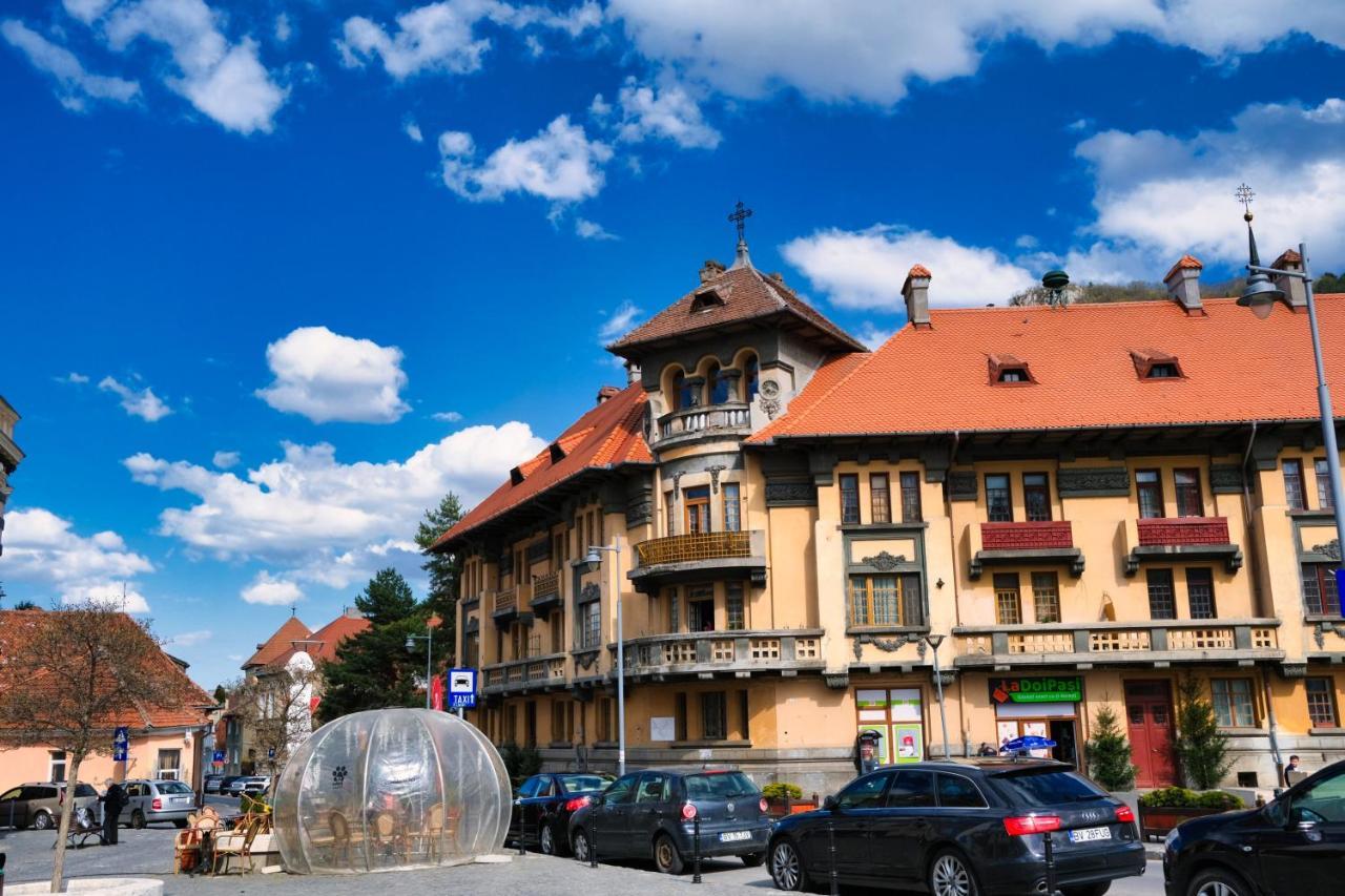 Londof Housing City Center Brasov Apartman Kültér fotó