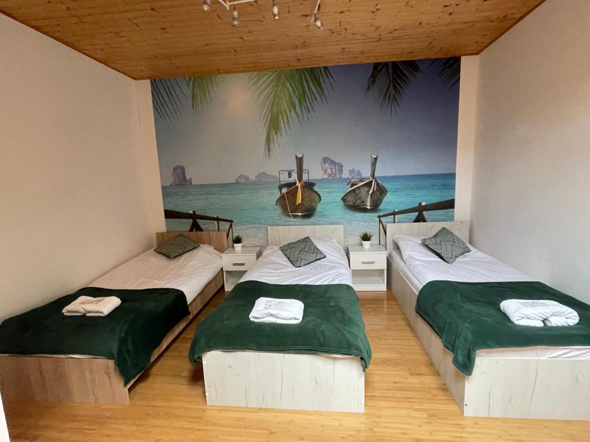 Londof Housing City Center Brasov Apartman Kültér fotó